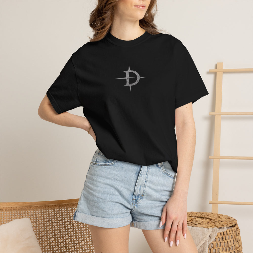 WOMAN’S TEE